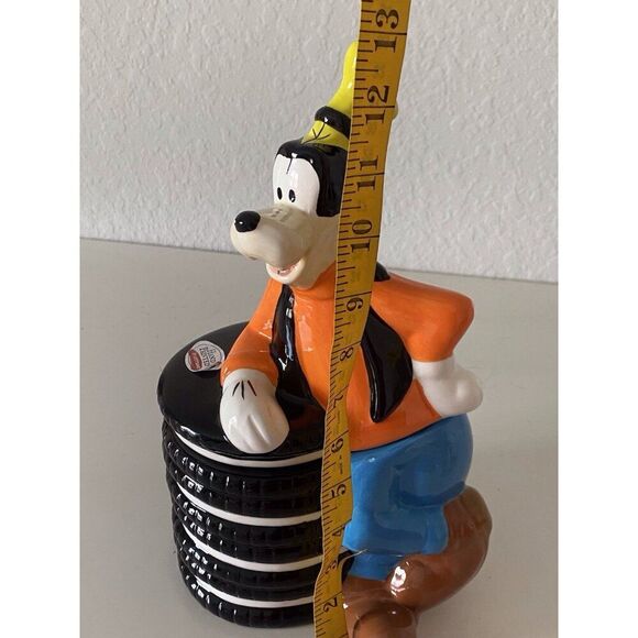 Disney Goofy Leaning On Oreo Stack Ceramic Cookie Jar Hand Painted Large NEW - Picture 6 of 15